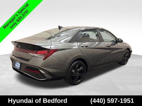 Certified 2026 Hyundai Elantra Sport FWD image 5