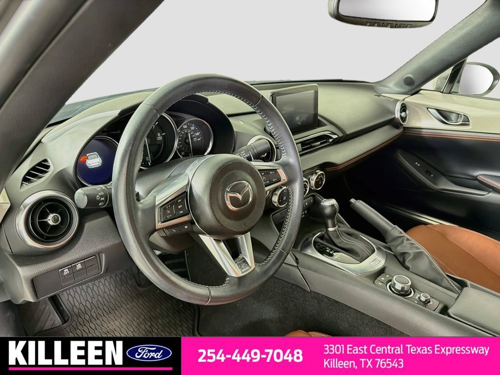 Used 2022 MAZDA MX-5 Miata Grand Touring w/ Weather Package RWD image 11