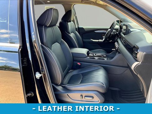 Used 2025 Honda Pilot Elite image 30