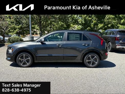 New 2025 Kia Niro SX image 3