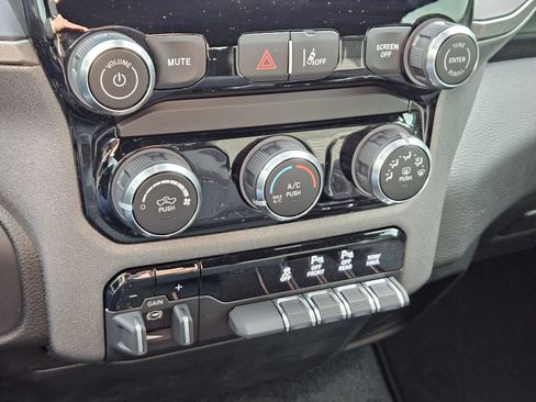 New 2026 RAM 1500 Express image 19