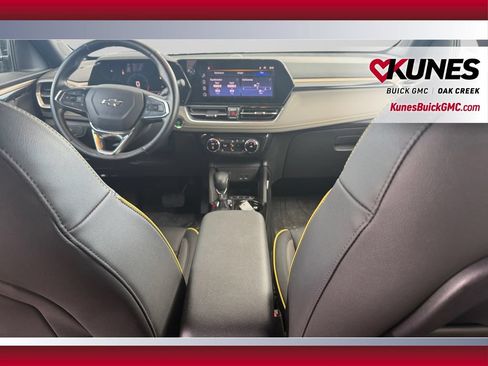 Used 2024 Chevrolet TrailBlazer ACTIV w/ Convenience Package FWD image 25