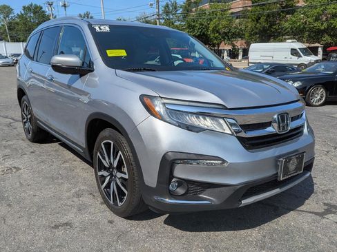 Used 2019 Honda Pilot Touring image 5