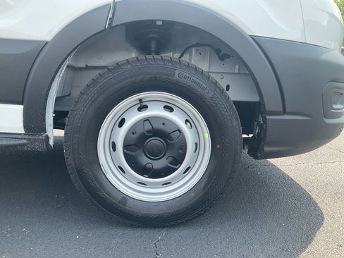New 2026 Ford Transit 250 Low Roof RWD image 10