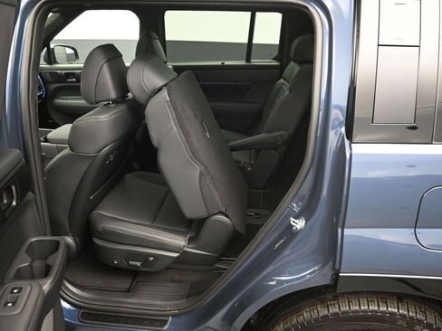 New 2026 Hyundai Santa Fe Calligraphy image 9