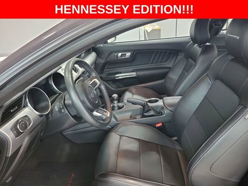 Used 2022 Ford Mustang GT Premium image 31