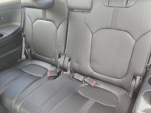 Used 2024 Honda Pilot EX-L image 14