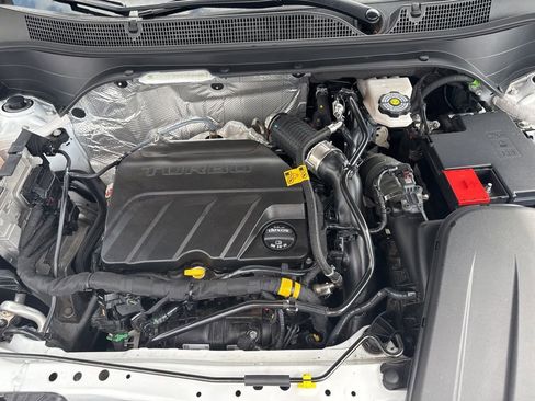 Used 2024 Chevrolet Trax ACTIV image 33