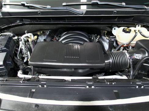 Used 2021 GMC Yukon XL SLT w/ SLT Luxury Plus Package image 28