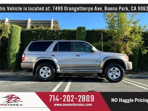 Used 2002 Toyota 4Runner SR5 AWD/4WD image 6