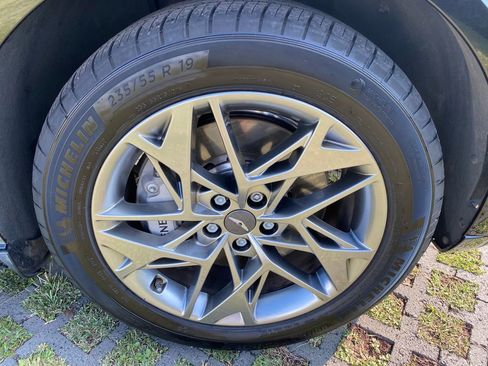Certified 2023 Genesis GV70 2.5T w/ Advanced Package AWD/4WD image 9