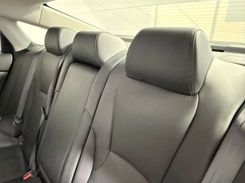 Used 2025 Honda Accord EX-L image 37