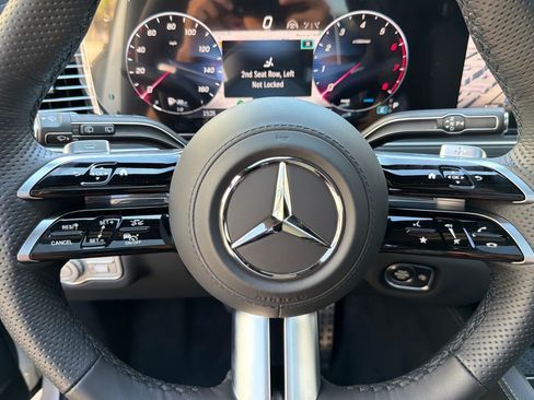 New 2026 Mercedes-Benz GLS 450 4MATIC image 24