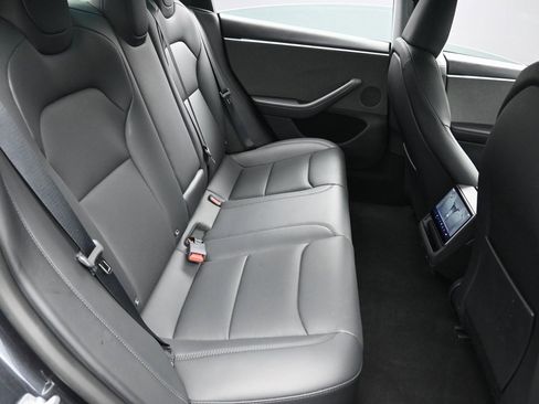 Used 2025 Tesla Model 3 Long Range image 30