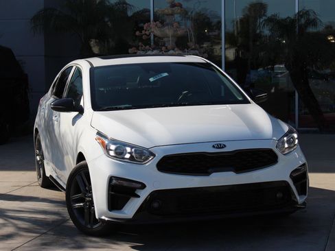Certified 2021 Kia Forte GT-Line w/ GT-Line Premium Package image 2