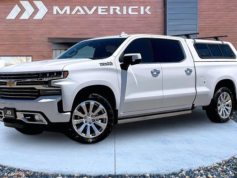 Used 2021 Chevrolet Silverado 1500 High Country AWD/4WD image 3