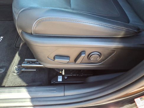 Used 2023 Hyundai Santa Cruz Limited image 13