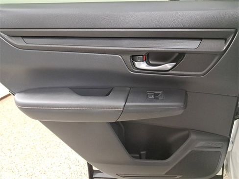 Used 2023 Honda CR-V Sport image 14