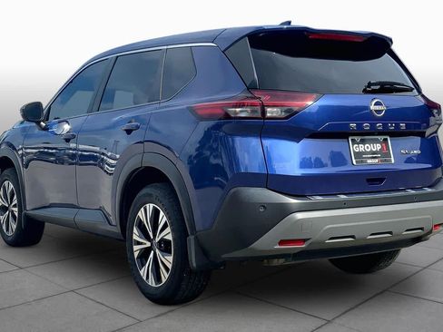 Used 2022 Nissan Rogue SV AWD/4WD image 12
