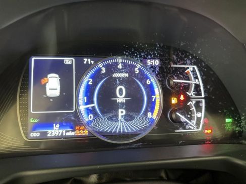 Certified 2023 Lexus ES 350 w/ Premium Package image 15