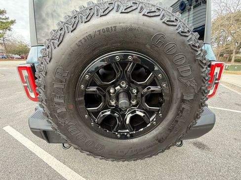 Used 2021 Ford Bronco First Edition AWD/4WD image 33