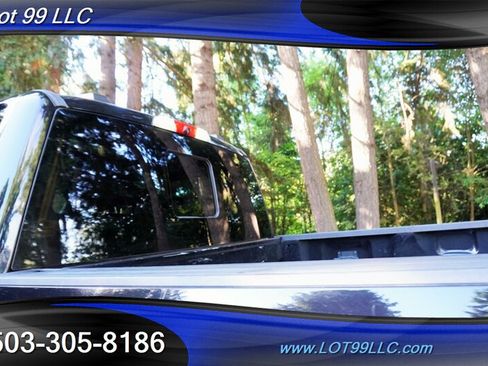 Used 2021 Ford F350 Platinum w/ Tremor Off-Road Package AWD/4WD image 16