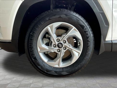 Used 2023 Hyundai Tucson SE AWD/4WD image 30