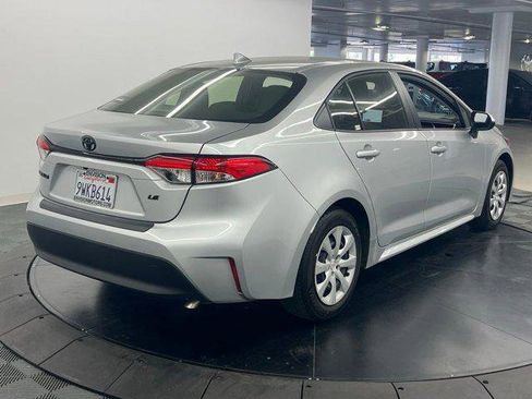 Certified 2026 Toyota Corolla LE FWD image 5