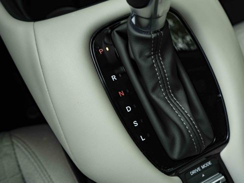 Used 2026 Honda HR-V LX image 29