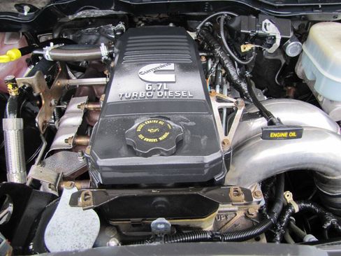 Used 2012 RAM 3500 ST w/ Chrome Appearance Group AWD/4WD image 37