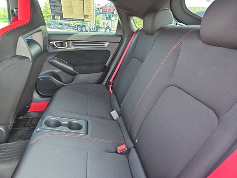 Used 2025 Honda Civic Type R image 14