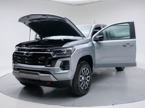 New 2026 Chevrolet Colorado Z71 w/ Technology Package AWD/4WD image 17