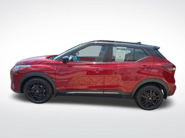 Used 2023 Nissan Kicks SR FWD image 3