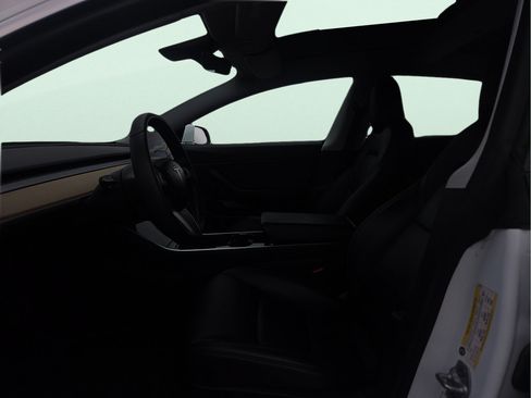 Used 2020 Tesla Model 3 Long Range AWD/4WD image 16