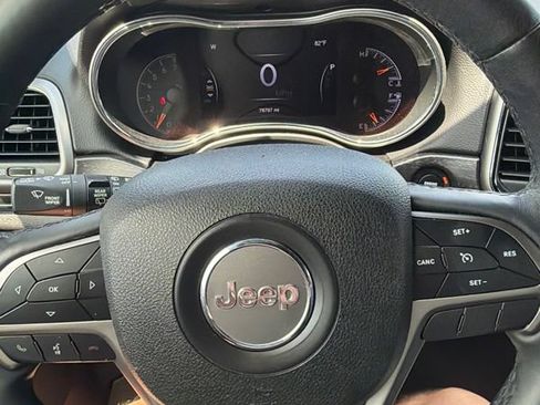 Used 2018 Jeep Grand Cherokee Limited AWD/4WD image 20