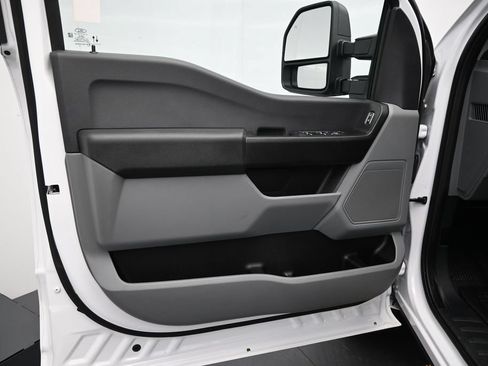 Used 2024 Ford F350 XL AWD/4WD image 9