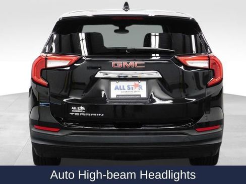 Used 2024 GMC Terrain SLE image 15