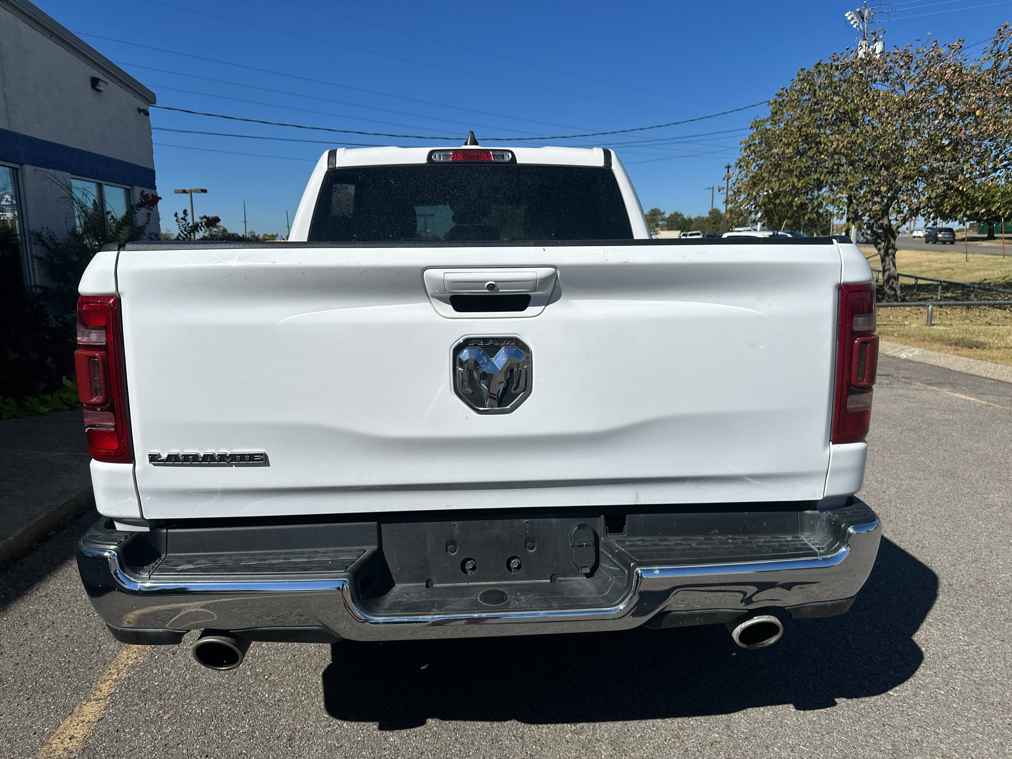 Used 2024 RAM 1500 Laramie RWD image 5