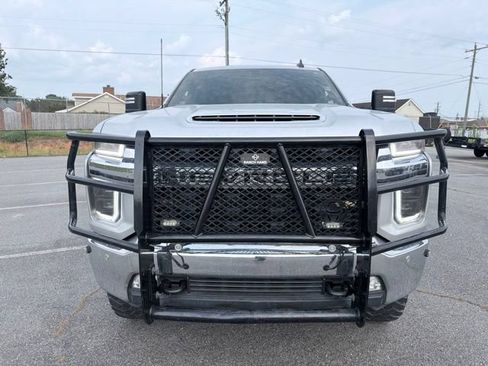 Used 2021 Chevrolet Silverado 2500 LT w/ All Star Edition AWD/4WD image 3