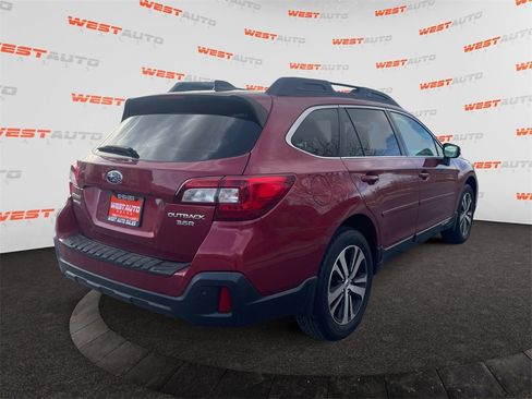 Used 2018 Subaru Outback 3.6R Limited image 5