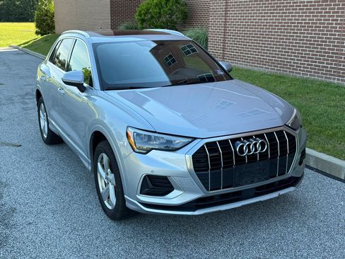 Used 2020 Audi Q3 2.0T Premium AWD/4WD image 19