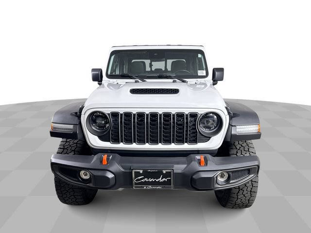 Used 2024 Jeep Gladiator Mojave w/ Convenience Group AWD/4WD image 3