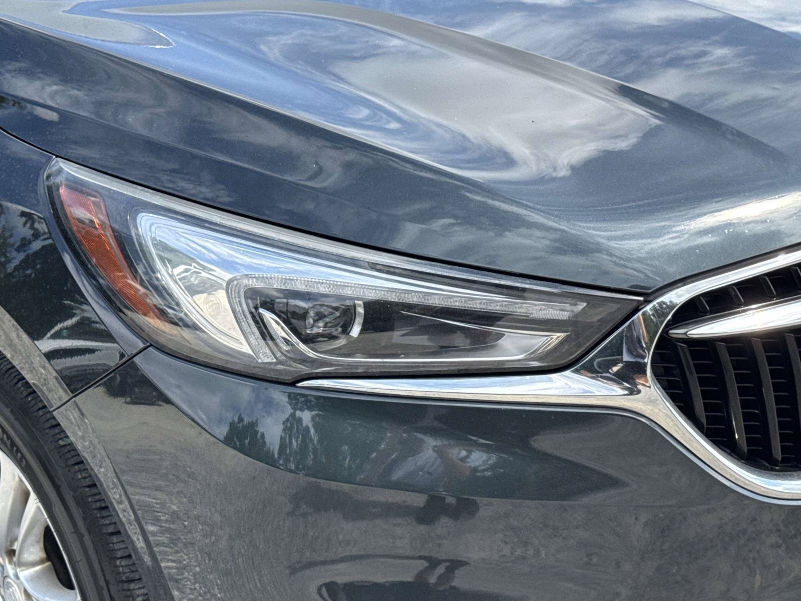 Used 2018 Buick Enclave Essence AWD/4WD image 7