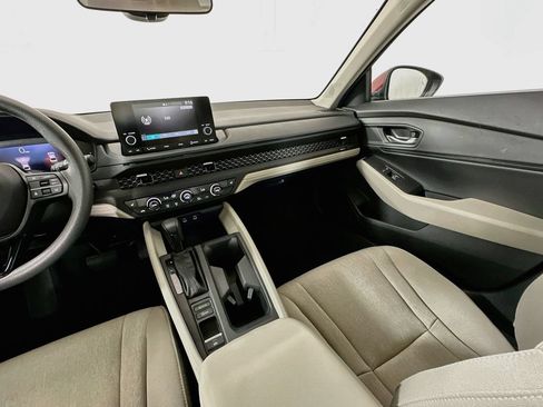 Used 2024 Honda Accord EX image 23