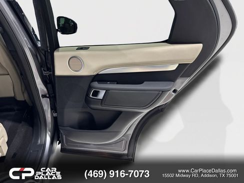 Used 2020 Land Rover Discovery Landmark AWD/4WD image 21