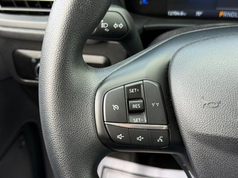 Used 2025 Ford Escape Active FWD image 29