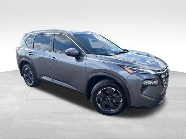Certified 2024 Nissan Rogue SV w/ SV Premium Package FWD 360° Tour
