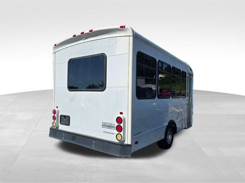 Used 2008 Ford E-350 and Econoline 350 Super Duty RWD image 11