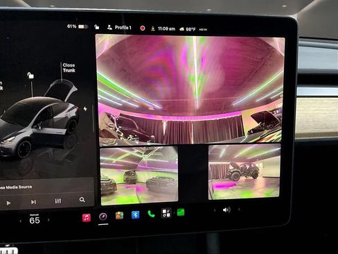 Used 2022 Tesla Model Y Performance AWD/4WD image 16