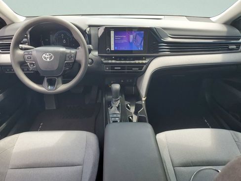 Used 2026 Toyota Camry LE w/ Convenience Package FWD image 11